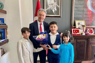 YENİ EĞİTİM YILI BAŞLADI: TÜM ÖĞRENCİ, ÖĞRETMEN VE VELİLERE HAYIRLI OLSUN