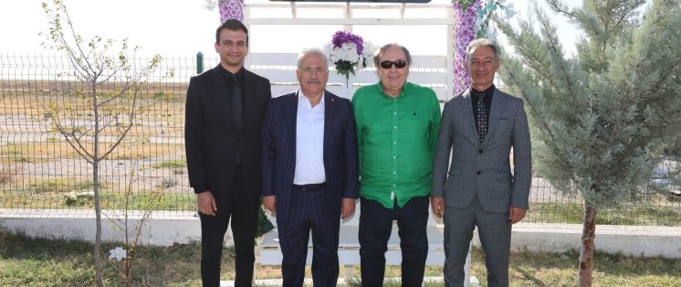 VALİ SN. MEHMET ALİ KUMBUZOĞLU VE PROF. DR. SN. İBRAHİM ADNAN SARAÇOĞLU’NDAN TUZ GÖLÜ İNCELEMESİ